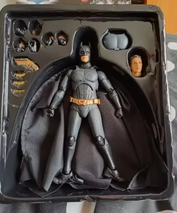 Action Figure Batman 18 cm - 12 Accessori Intercambiabili