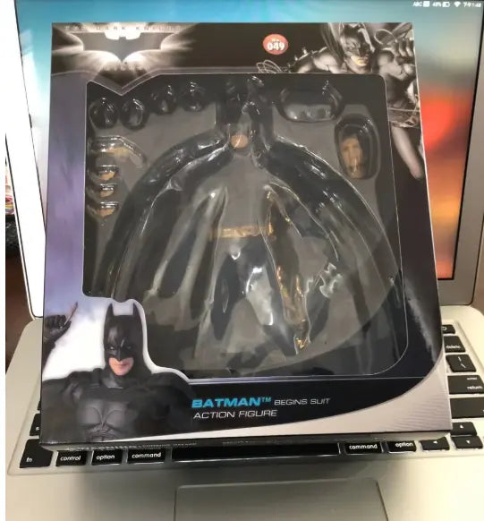 Action Figure Batman 18 cm - 12 Accessori Intercambiabili