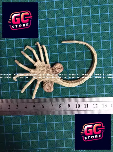 Action Figure Facehugger Alien Romulus - Modello da Collezione