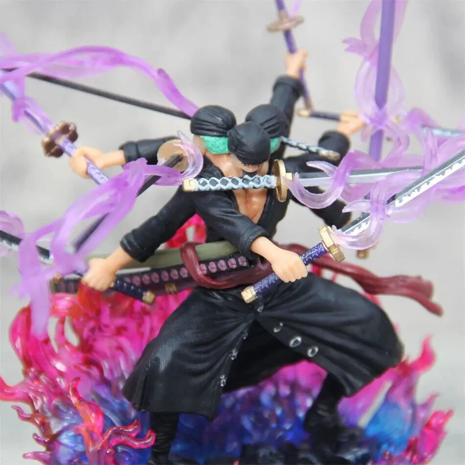 Action Figure One Piece  Roronoa Zoro Anime Statua Collezione 15 CM