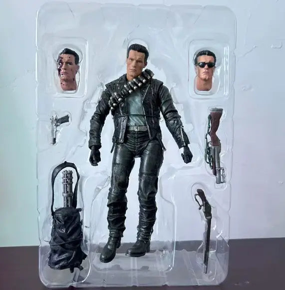 Action Figure Terminator - T-800 (18 cm) 🔥