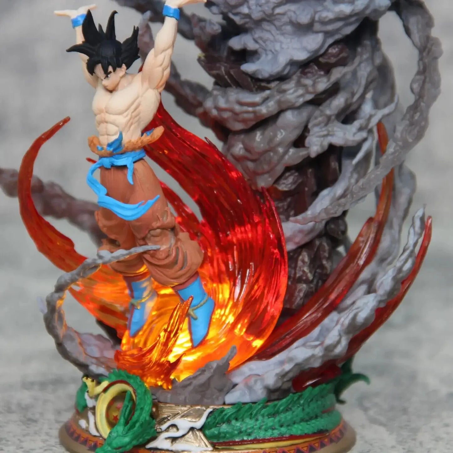 Goku Super Saiyan Action Figure Dragon Ball Z Statuetta Collezione Anime