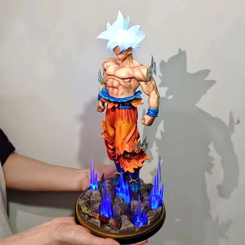 Goku Ultra Istinto Action Figure Dragon Ball Z Statuetta Collezione Anime