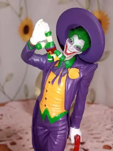 🃏 Joker Action Figure 22cm - Scala 1/12 - Modello PVC Collezionabile Batman