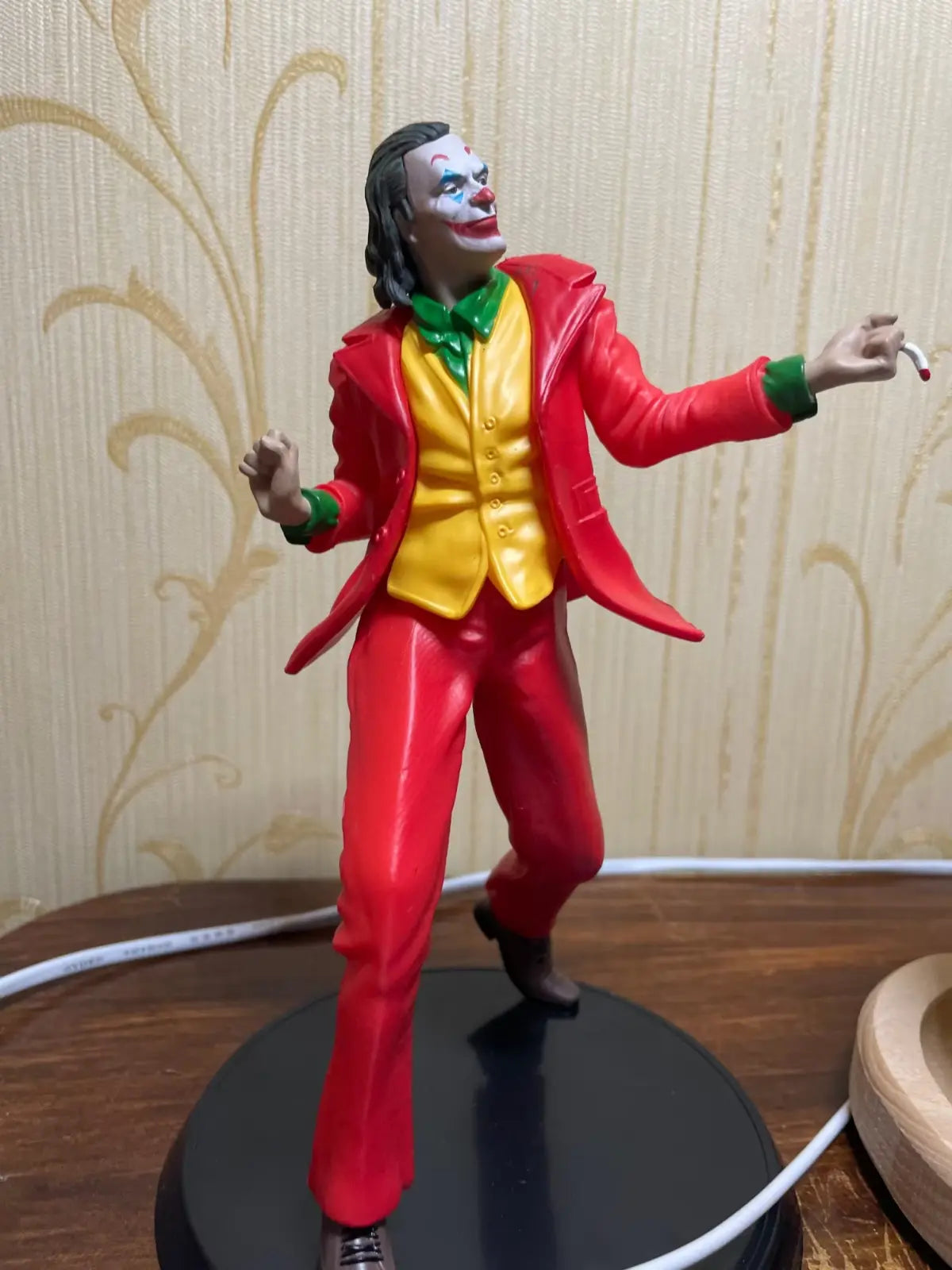 🃏 Joker Action Figure 22cm - Scala 1/12 - Modello in PVC di Alta Qualità 🌟