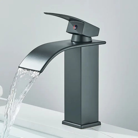 Rubinetto a cascata, lavabo nero opaco - design moderno miscelatore Lavandino