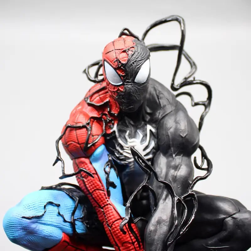 🕷️ Symbiote Spider-Man Action Figure PVC 38cm - Collezione 🕷️