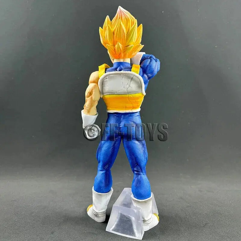 Vegeta Super Saiyan Action Figure Dragon Ball Z Edizione Limitata Collezione